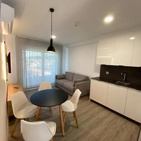 Riveiro Apartment